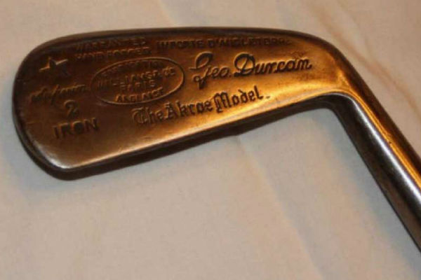 Simon-Cossar-fruitwood-Metal-Headed-Blade-Putter